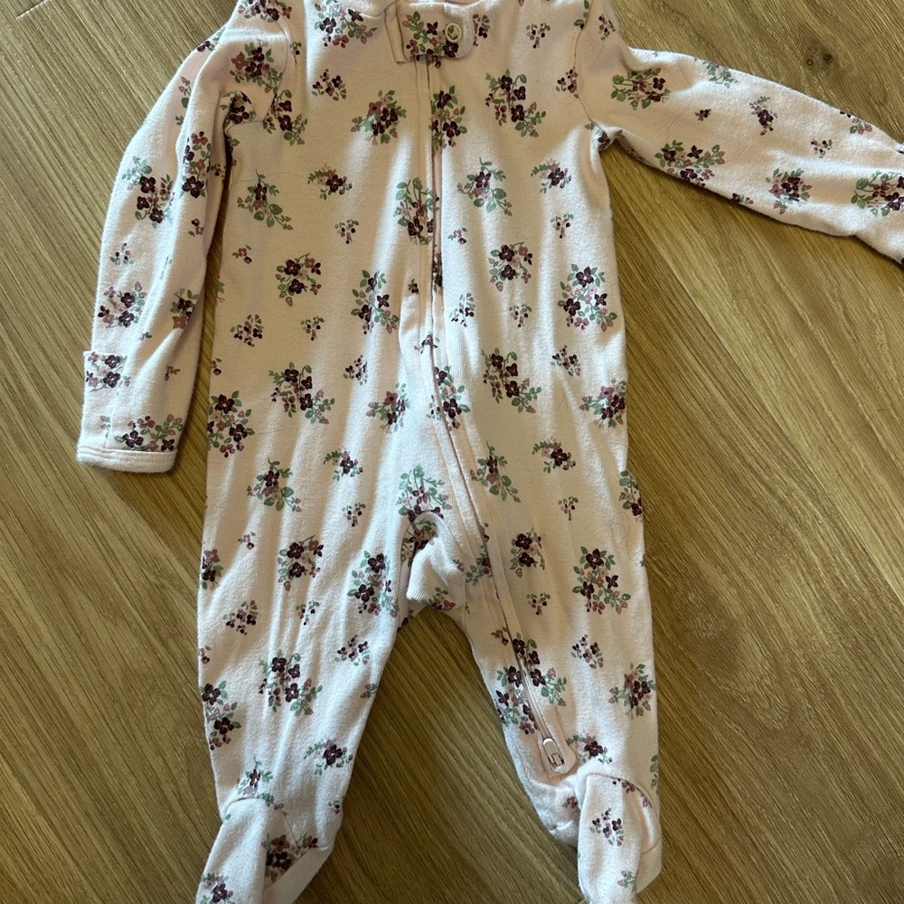 Floral footie